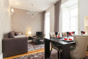 ALTIDO Downtown Blue Apartments